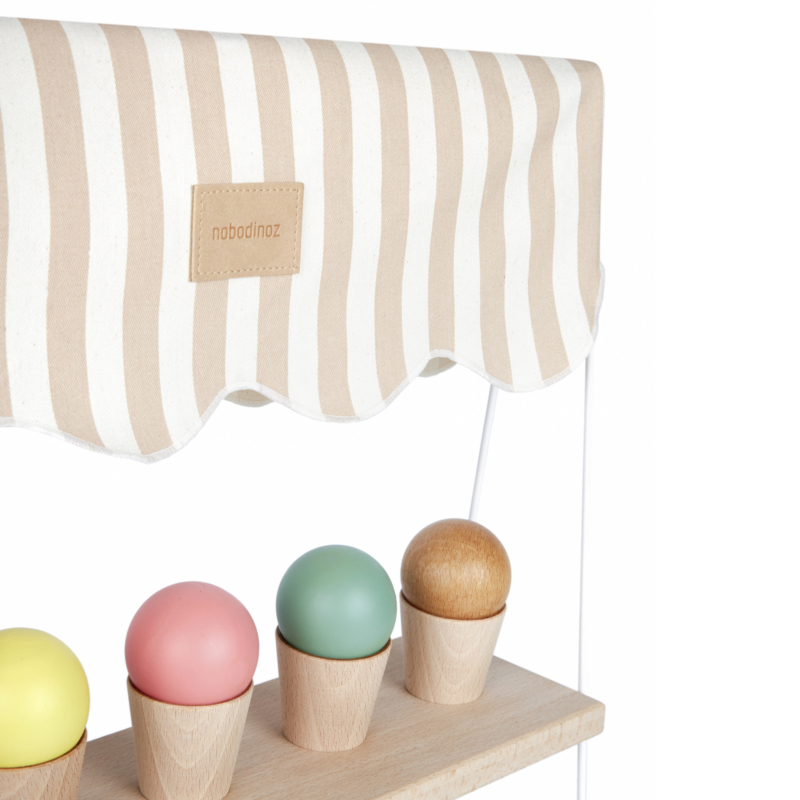 Stand de glaces en bois – Image 2