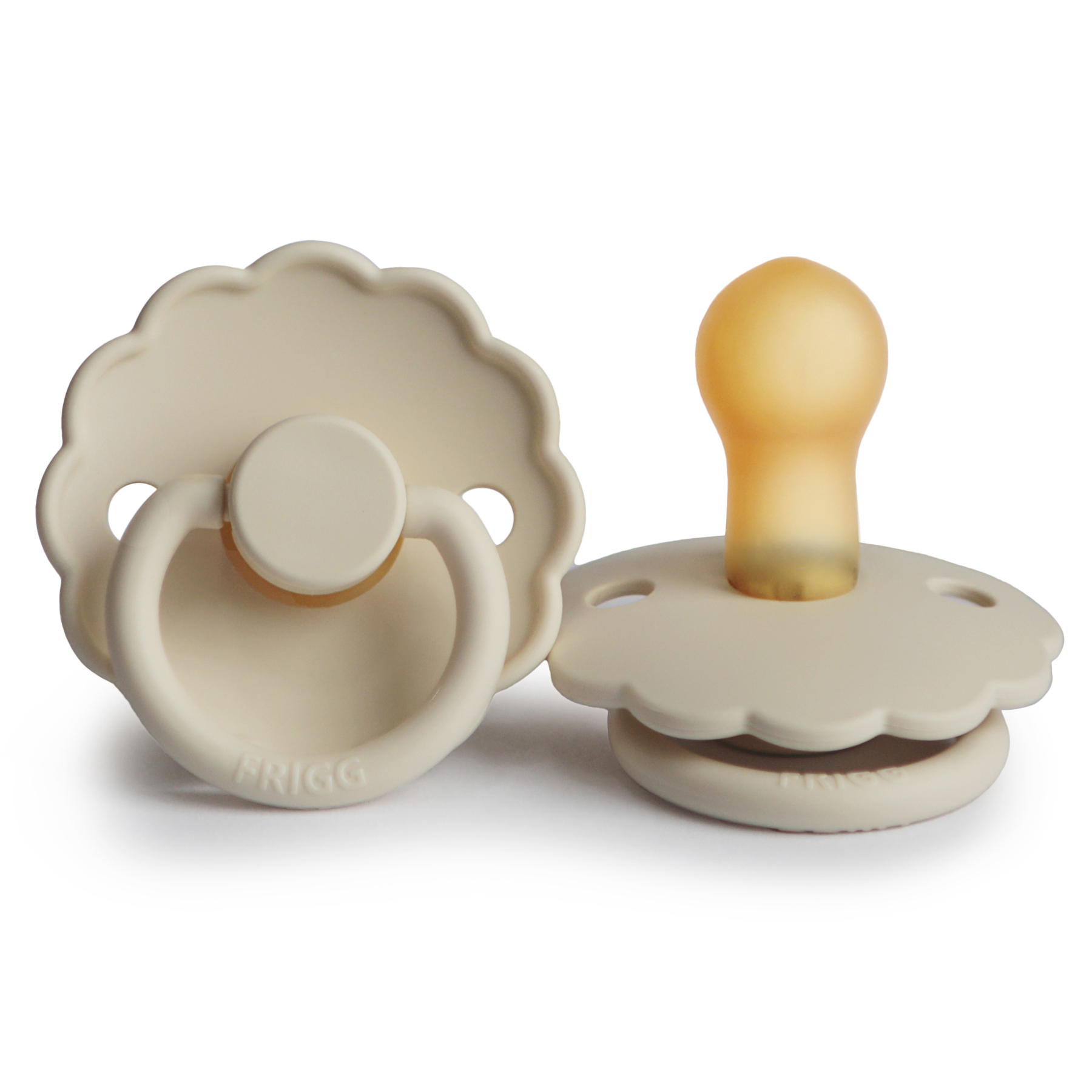 Caoutchouc naturel tétine bébé nouveau-né concept store kids le béguin de Charlie Tours 37 enfants Bretonneau pôle santé Léonard de Vinci cadeau baby kid concept Maman accessoires naissance indre et Loire magasin de Puériculture FRIGG besoin de succion sommeil dodo paisible cute attaches tetine bibs baby Shower enfants chambre bébé cododo couffin