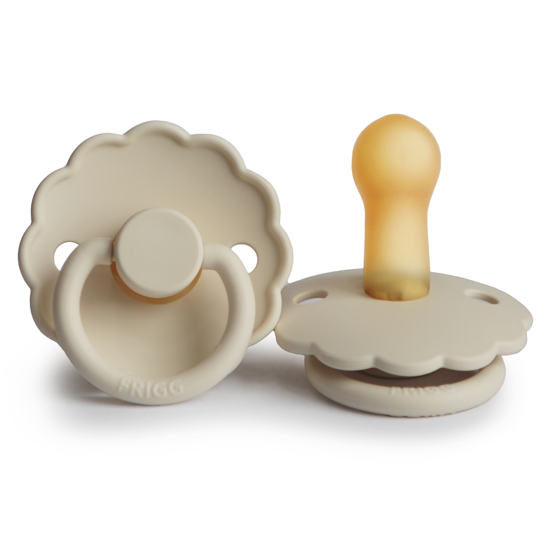 Caoutchouc naturel tétine bébé nouveau-né concept store kids le béguin de Charlie Tours 37 enfants Bretonneau pôle santé Léonard de Vinci cadeau baby kid concept Maman accessoires naissance indre et Loire magasin de Puériculture FRIGG besoin de succion sommeil dodo paisible cute attaches tetine bibs baby Shower enfants chambre bébé cododo couffin