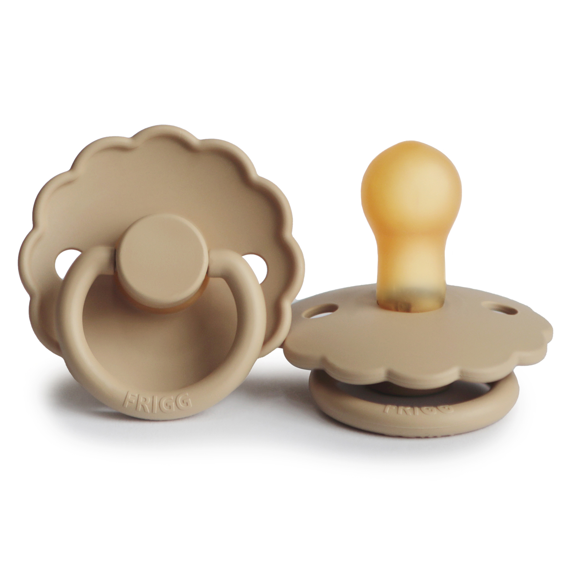 Caoutchouc naturel tétine bébé nouveau-né concept store kids le béguin de Charlie Tours 37 enfants Bretonneau pôle santé Léonard de Vinci cadeau baby kid concept Maman accessoires naissance indre et Loire magasin de Puériculture FRIGG besoin de succion sommeil dodo paisible cute attaches tetine bibs baby Shower enfants chambre bébé cododo couffin