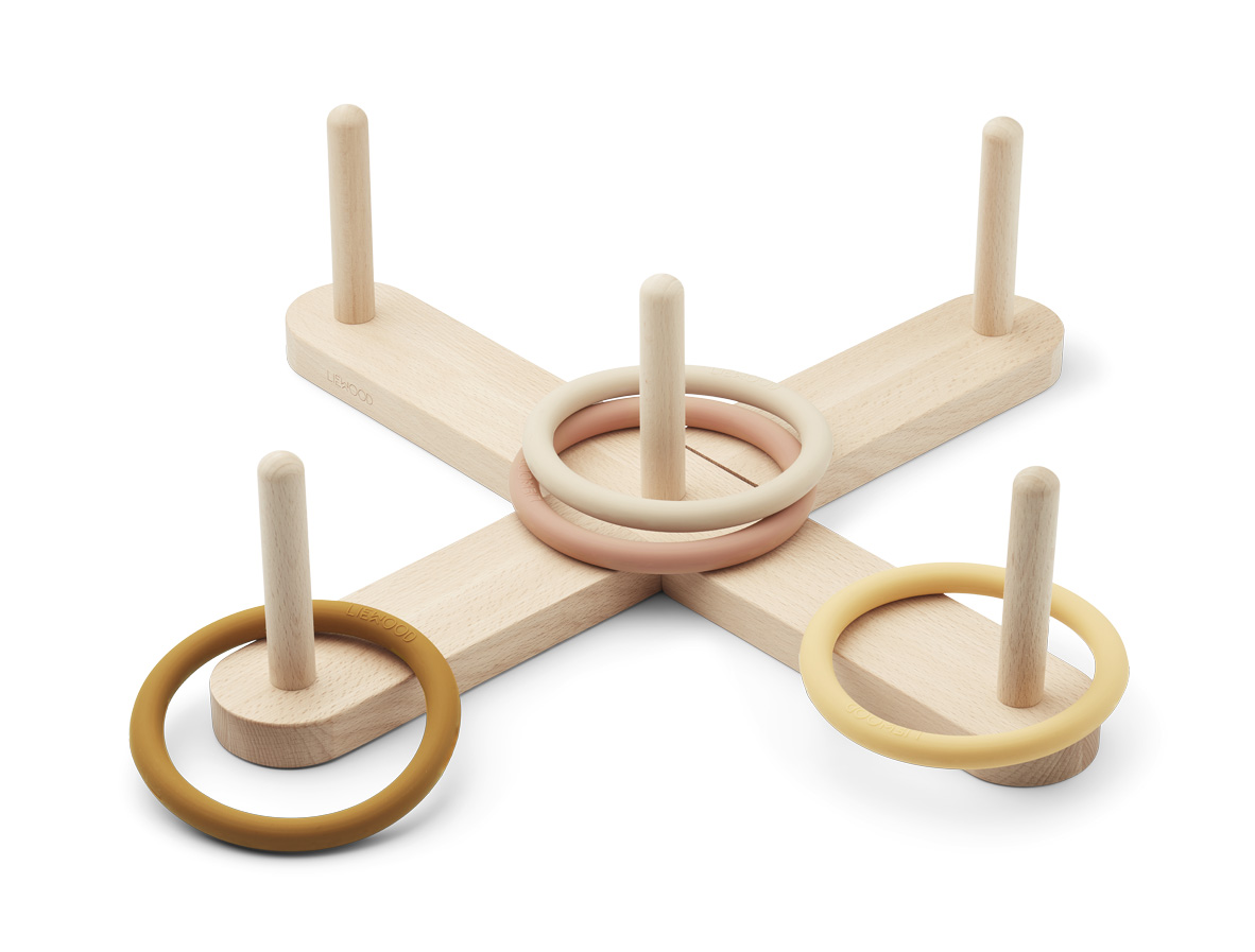 été activité plein air Liewood jeux de lancer d 'anneau jouets enfant bois concept store tours