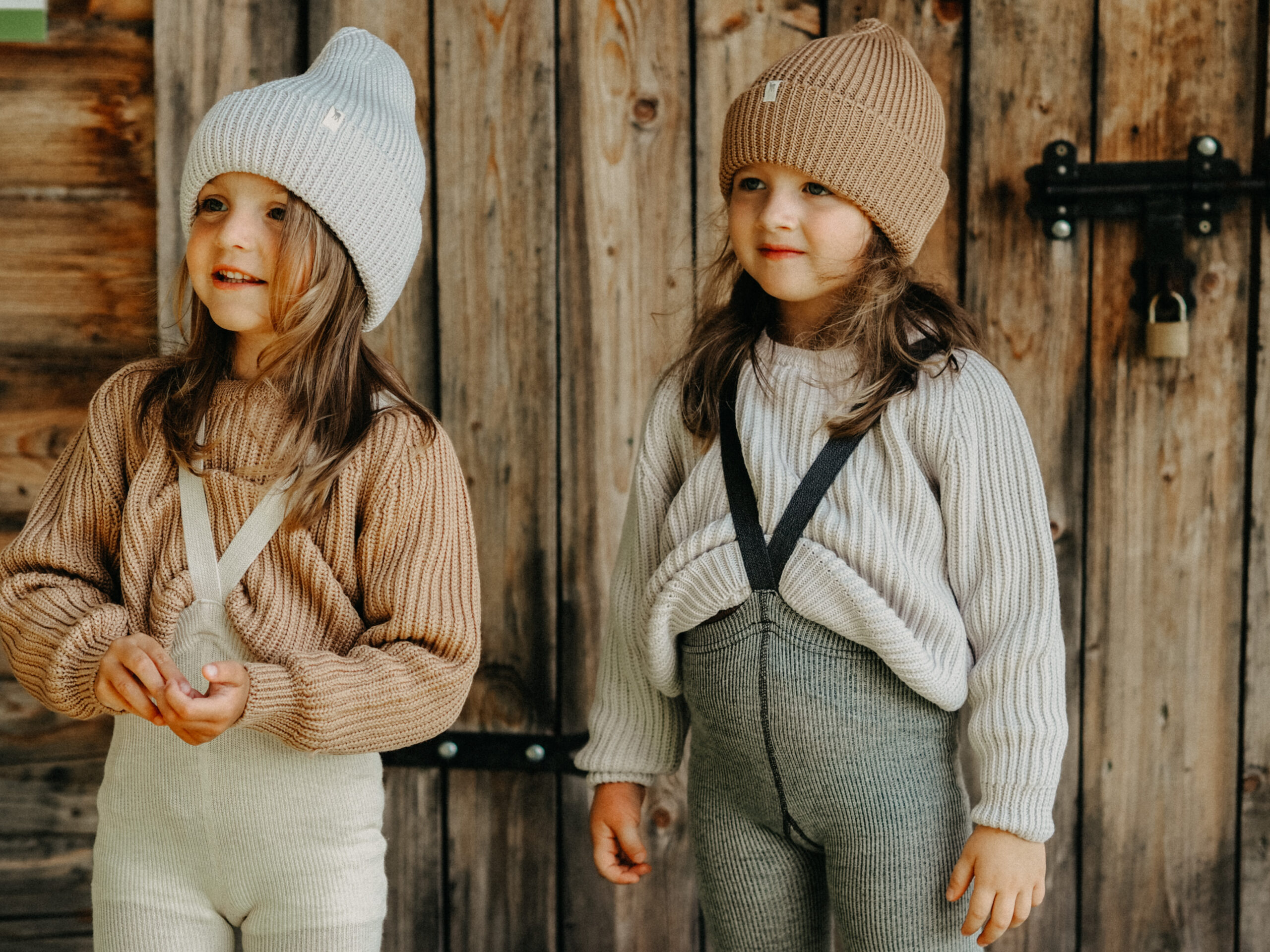 Silly Silas collant bretelles rétro bébé doux confortable vêtements mérinos oeko tex coton cadeaux naissance concept store tours bonnet gant le beguin de Charlie filles garçon