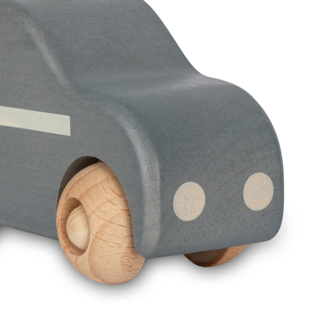 Konges slojd jouet éveil bébé enfants cadeaux le béguin de Charlie naissance grossesse douceur concept store tours le beguin de Charlie bois voiture bebe cadeaux