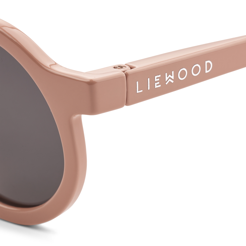 Lunettes de soleil darla Liewood plage ete summer bebe enfant concept store tours matte brillante transparente piscine