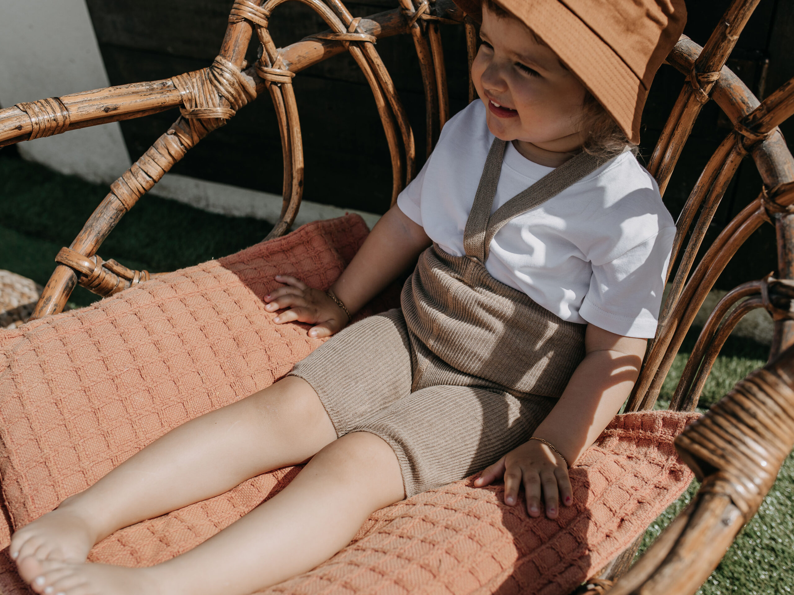 Silly Silas collant bretelles rétro shorty bébé doux confortable vêtements mérinos coton oeko tex coton cadeaux naissance concept store tours bonnet gant le beguin de Charlie filles garçon