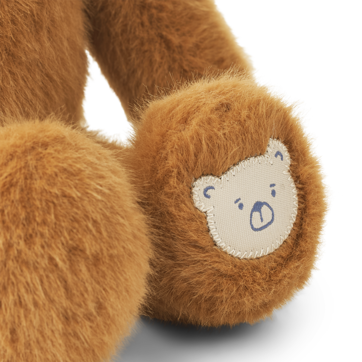 petite peluche ours douce à offrir en cadeau de naissance disponible chez le béguin de Charlie, Tours