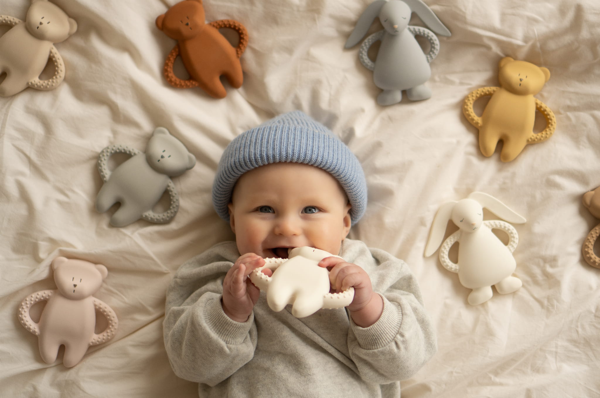 objet de dentition en forme d'ours pour bebe en idée de cadeaux de naissance de la marque Moonie chez le béguin de Charlie à Tours