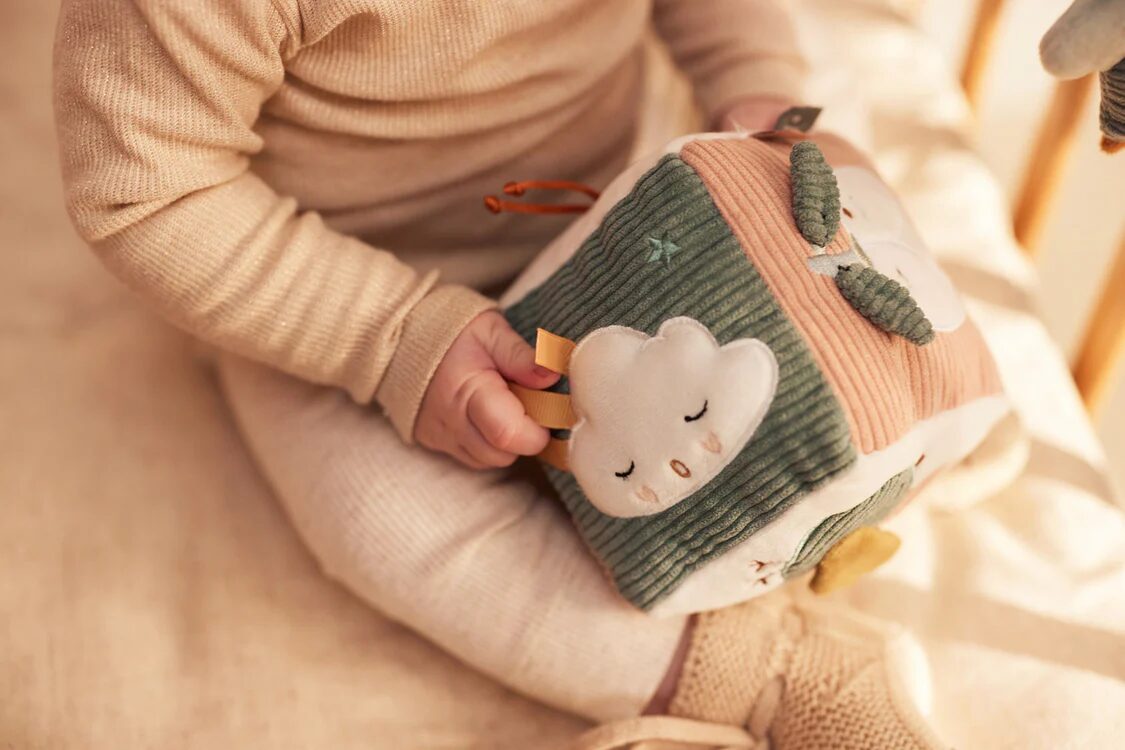 cube d'éveil pour bébés et enfants - jouet, cadeau de naissance - thème oiseaux - marque Jollein -disponible ne ligne et en boutique chez Le béguin de Charlie à Tours