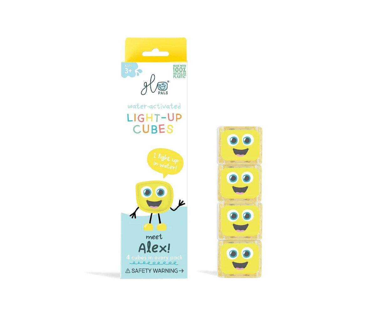 cubes lumineux jaunes pour le bain coloré -jouet de bain famille bébés et enfants - de la marque Glo Pals - disponible en ligne et en boutique chez Le béguin de Charlie à Tours